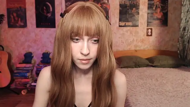 Friendly Ellie online show from 4, 12, 2025