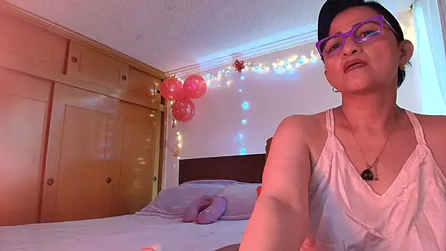 ISABEEL SOFIA01 online show from 21, 2, 2026