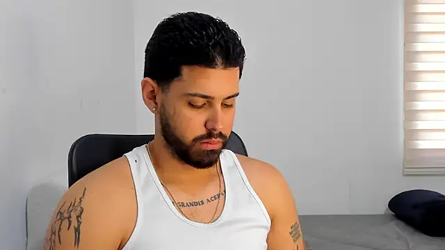 Justyn Torres online show from 24, 10, 2025