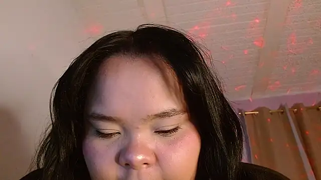 Snapshot of sexychubby___ chatting on 15, 2, 2026 sexychubby online show from 15, 2, 2026