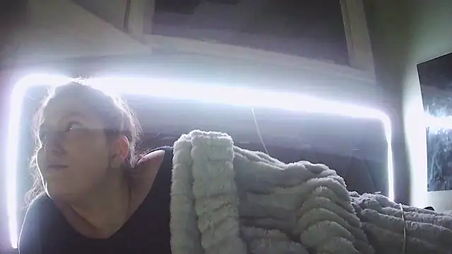 Angelk43 online show from 27, 4, 2026