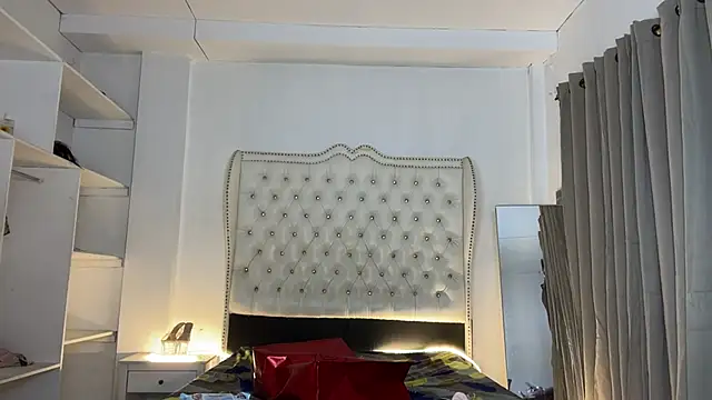 Maria wilton online show from 1, 3, 2025