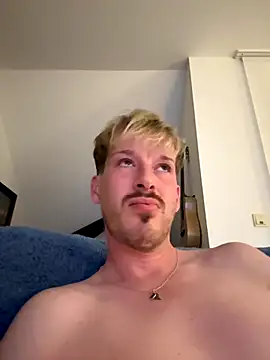 Snapshot of creampieboytim chatting on 8, 10, 2025 creampieboytim online show from 8, 10, 2025