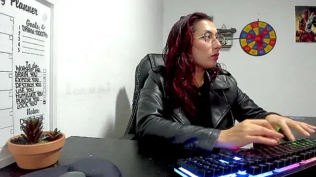 Scarlett Sen online show from 3, 12, 2024