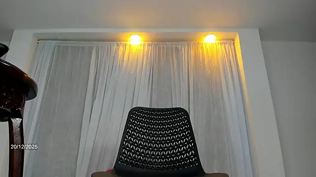 Snapshot of jaddyk_ chatting on 20, 12, 2025 jaddyk online show from 20, 12, 2025