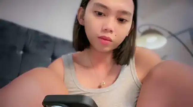 GenesisCastillano online show from 10, 2, 2025