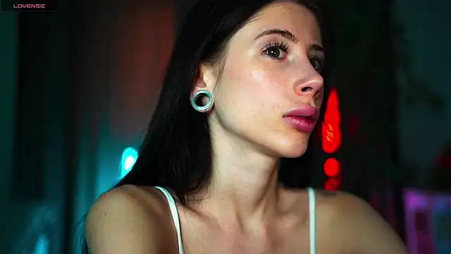 Your Nicolett online show from 21, 3, 2025