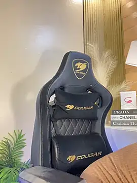 Snapshot of HeavenlyStar chatting on 5, 2, 2025 HeavenlyStar online show from 5, 2, 2025