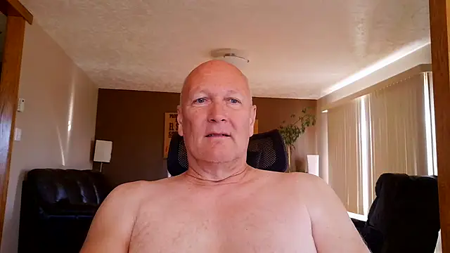 Snapshot of BasicAnt chatting on 14, 7, 2026 BasicAnt online show from 14, 7, 2026