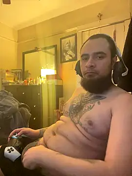 Snapshot of cnasty5621333 chatting on 13, 10, 2025 cnasty5621333 online show from 13, 10, 2025