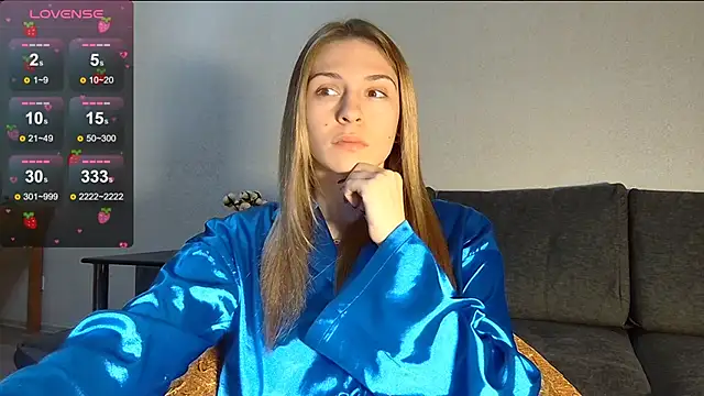 LovelyKatea online show from 1, 12, 2024