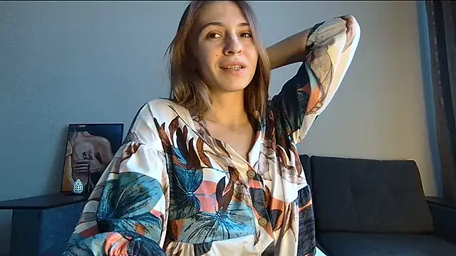 LovelyKatea online show from 28, 1, 2025