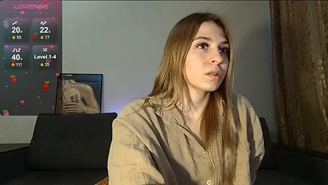 LovelyKatea online show from 7, 2, 2025