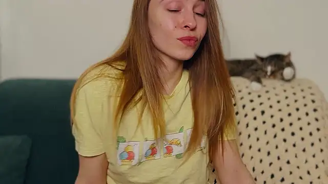 Snapshot of LovelyKatea chatting on 9, 3, 2026 LovelyKatea online show from 9, 3, 2026