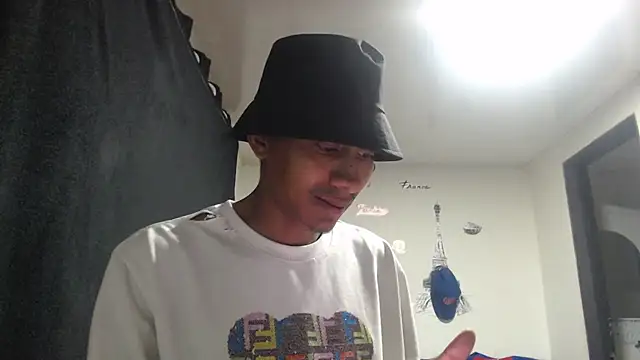 Snapshot of stifen_ chatting on 14, 1, 2025 stifen online show from 14, 1, 2025