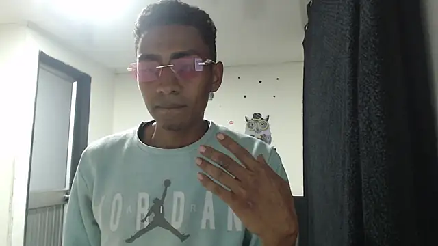 Snapshot of stifen_ chatting on 30, 1, 2025 stifen online show from 30, 1, 2025