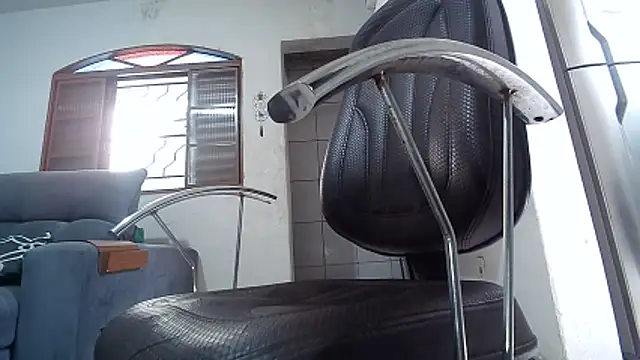 CherrylBee2022 online show from 22, 12, 2025