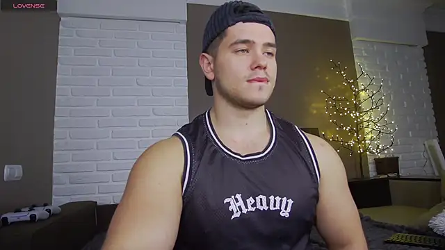 Snapshot of Arilas_ chatting on 20, 12, 2024 Arilas  online show from 20, 12, 2024