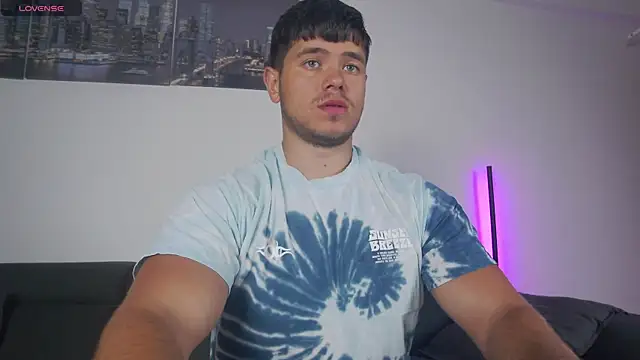 Arilas  online show from 20, 12, 2025