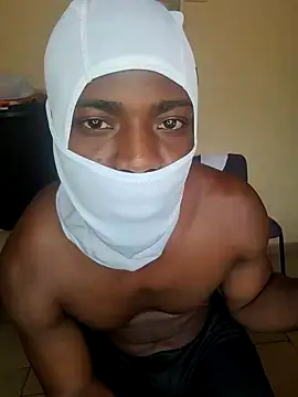 Snapshot of vannycov chatting on 4, 5, 2026 vannycov online show from 4, 5, 2026