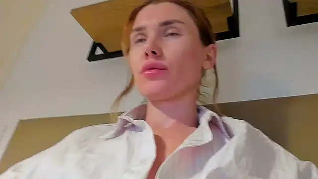 Snapshot of Cameron_diazz chatting on 17, 10, 2025 Cameron diazz online show from 17, 10, 2025