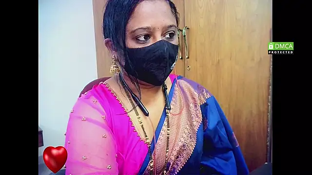 sexynayan23 online show from 19, 3, 2026