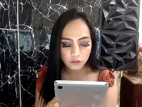 MissKeanna online show from 11, 2, 2025