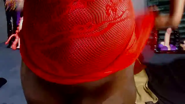 DarkNSpicy4U online show from 6, 10, 2025