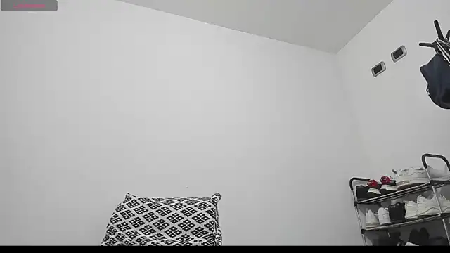 Snapshot of perla_jeff chatting on 16, 10, 2025 perla jeff online show from 16, 10, 2025