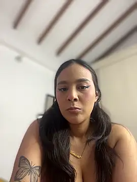 Little Amber6 online show from 12, 3, 2025