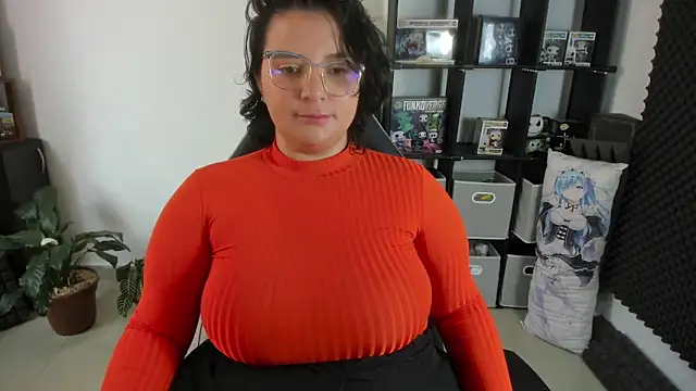 aika-dreams online show from 9, 1, 2025