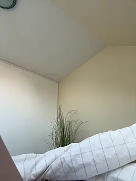 CutieEmy online show from 16, 2, 2025