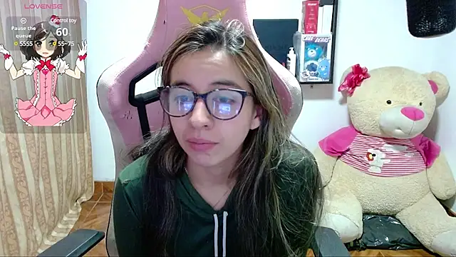 Maggie Fox3 online show from 7, 12, 2024