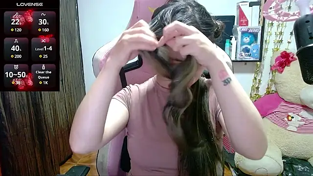 Maggie Fox3 online show from 12, 3, 2025