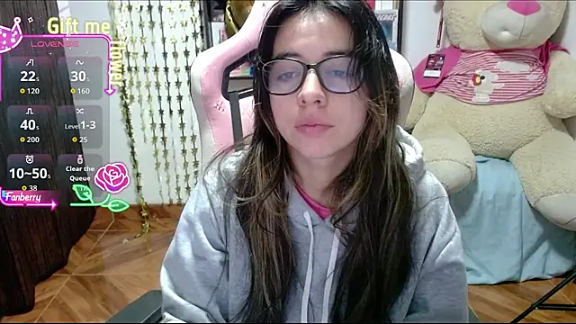 Maggie Fox3 online show from 16, 10, 2025