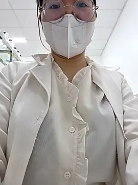 HinaLovely online show from 3, 4, 2026