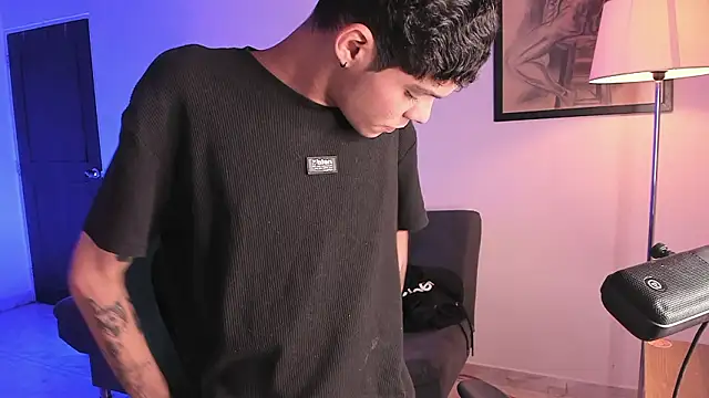 Snapshot of Varya_Ferreira chatting on 4, 2, 2026 Varya Ferreira online show from 4, 2, 2026