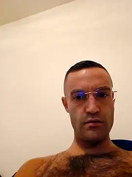 Snapshot of enricso chatting on 30, 9, 2025 enricso online show from 30, 9, 2025