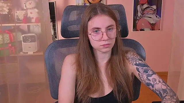 Snapshot of _AnnaStark_ chatting on 29, 11, 2025 AnnaStark online show from 29, 11, 2025