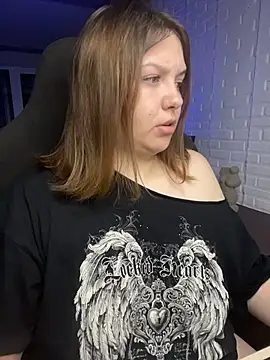 Snapshot of XNirvanaX chatting on 29, 10, 2025 XNirvanaX online show from 29, 10, 2025