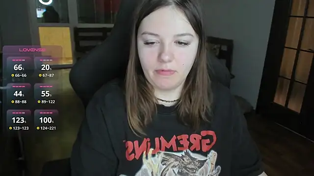 Snapshot of XNirvanaX chatting on 3, 3, 2026 XNirvanaX online show from 3, 3, 2026