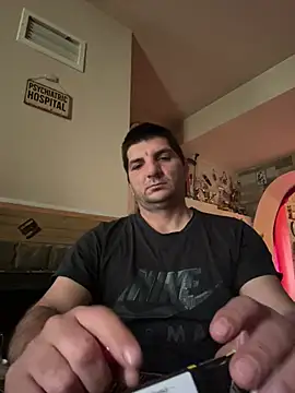 ilievmt84 online show from 15, 4, 2026