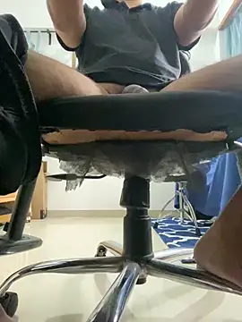 Snapshot of the_indian_dick_u_want chatting on 13, 1, 2025 the indian dick u want online show from 13, 1, 2025