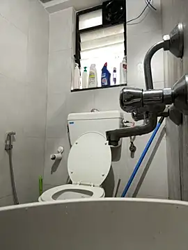 Snapshot of the_indian_dick_u_want chatting on 27, 10, 2025 the indian dick u want online show from 27, 10, 2025