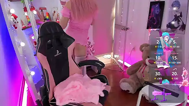 alessandrathedoll online show from 8, 12, 2024