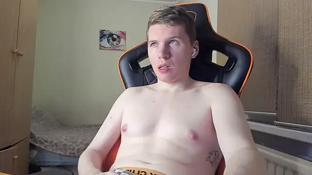 Snapshot of Bananas_dick chatting on 13, 12, 2024 Bananas dick online show from 13, 12, 2024