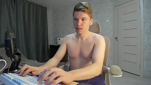 Snapshot of Bananas_dick chatting on 26, 10, 2025 Bananas dick online show from 26, 10, 2025