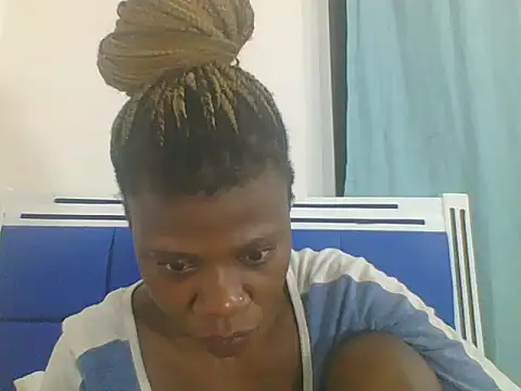 Snapshot of Sweetbaby004 chatting on 9, 9, 2025 Sweetbaby004 online show from 9, 9, 2025