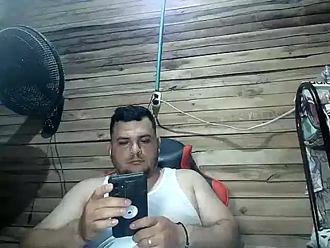 Snapshot of Arcangel_05 chatting on 27, 6, 2026 Arcangel 05 online show from 27, 6, 2026
