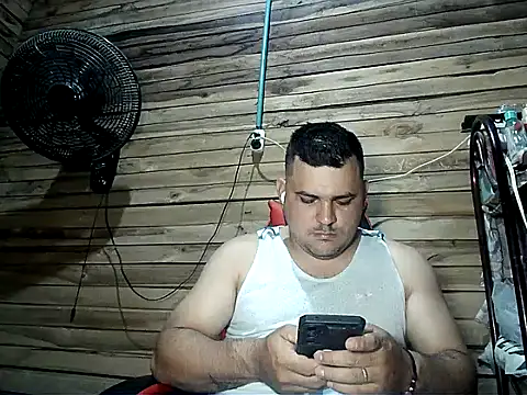 Snapshot of Arcangel_05 chatting on 14, 7, 2026 Arcangel 05 online show from 14, 7, 2026